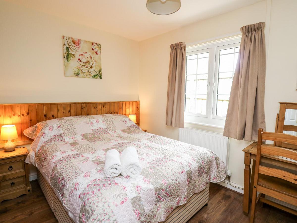 Primrose Cottage 兰德林多德威尔斯 外观 照片